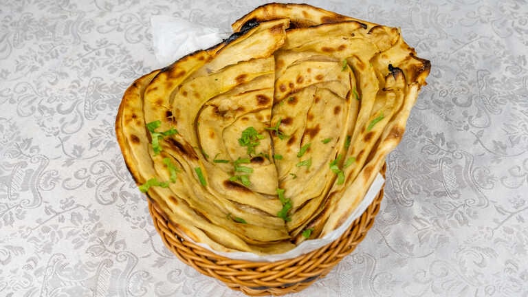 INDRENI_NAPALESE_AND_INDIAN_CUISINE_LACHHA_PARATHA-min
