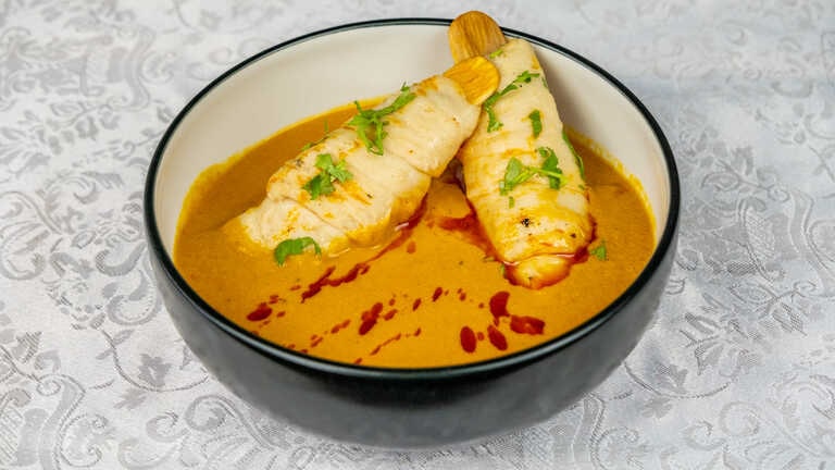 INDRENI_NAPALESE_AND_INDIAN_CUISINE_SOYA_CHAAP_CURRY-min